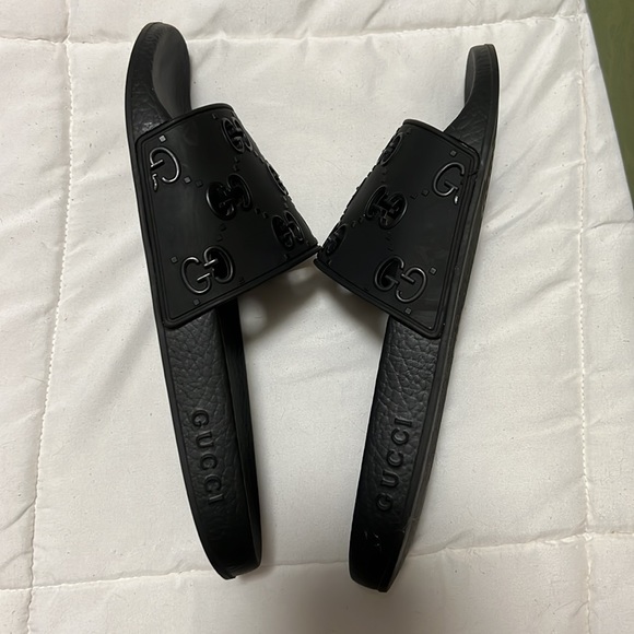 Gucci Slides - Picture 12 of 12
